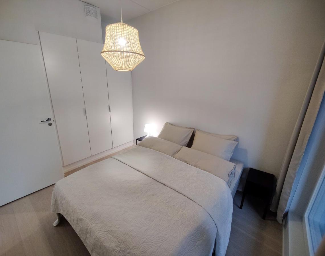 Peaceful Nordic Home For 5 / Near City And Airport 헬싱키 외부 사진